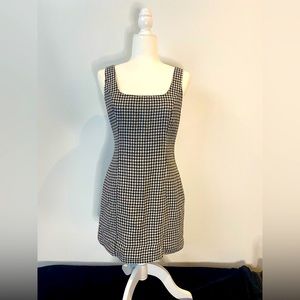 Urban Outfitters Kate Houndstooth Bodycon Mini Dress